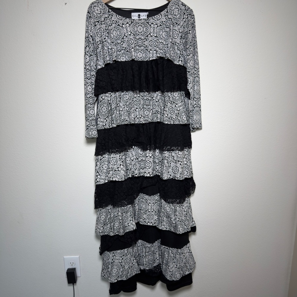 Dainty Jewell's Womens Maxi Dress XL Black White Paisley Lace Tiered Modest